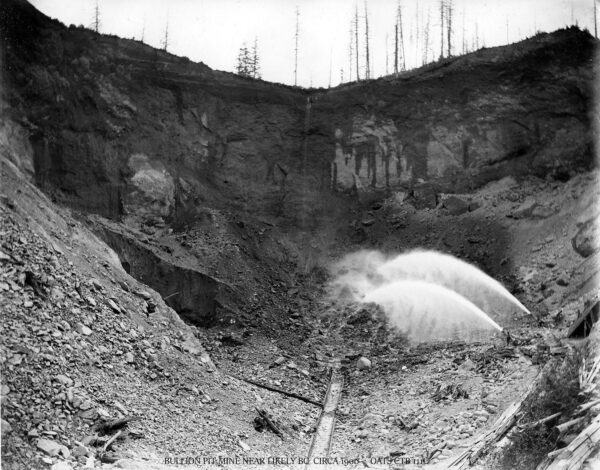 CTB 111C copy QUESNEL LAKE AND BULLION PIT MINE SCENES