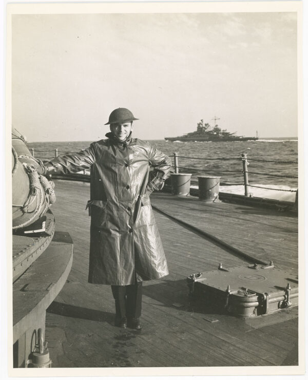 DOUGLAS FAIRBANKS JR. ABOARD WWII BATTLESHIP