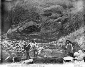 BULLION PIT AND QUESNEL FORKS PHOTOS 1910